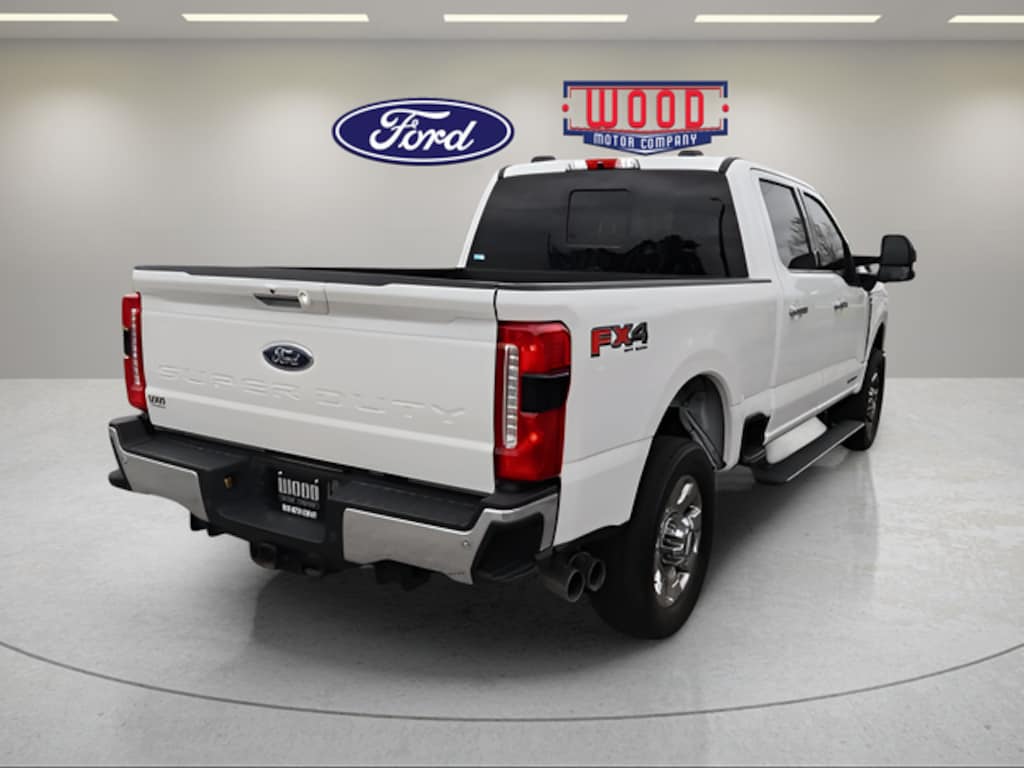Used 2023 Ford F-350SD Lariat Truck