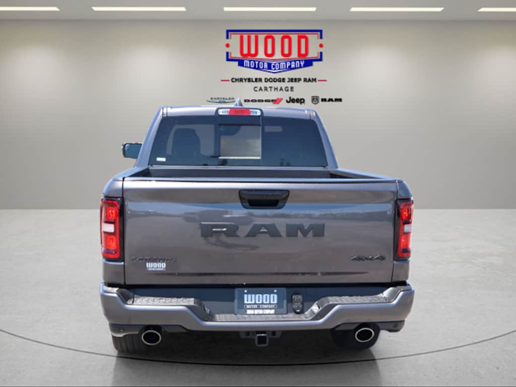 New 2026 Ram 1500 LARAMIE CREW CAB 4X4 5'7 BOX Pickup