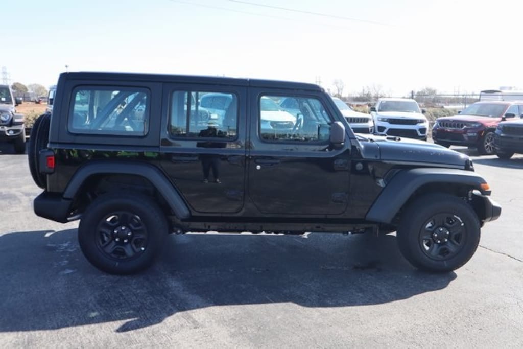 New 2026 Jeep Wrangler 4-DOOR SPORT Sport Utility
