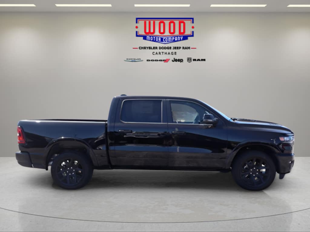 New 2026 Ram 1500 LARAMIE CREW CAB 4X4 5'7 BOX Pickup