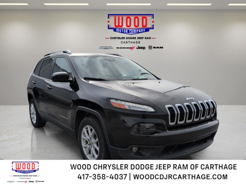 Used 2017 Jeep Cherokee Latitude SUV