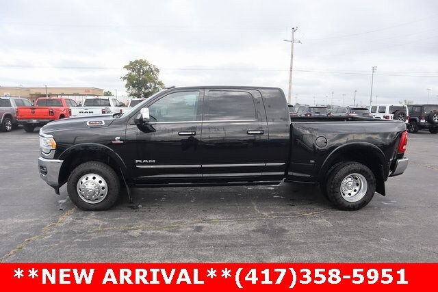 2019 Ram 3500 Limited photo 2