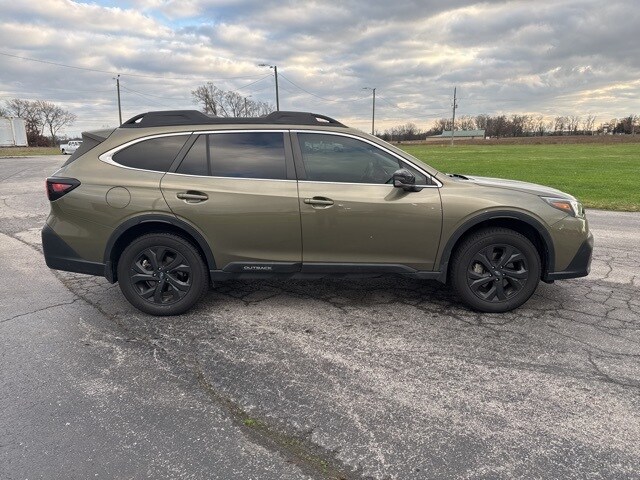 2020 Subaru Outback Onyx Edition XT photo 4