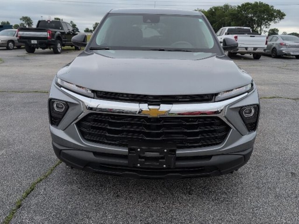 Used 2025 Chevrolet Trailblazer LS SUV