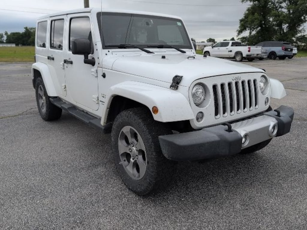 Used 2018 Jeep Wrangler JK Unlimited Sahara SUV