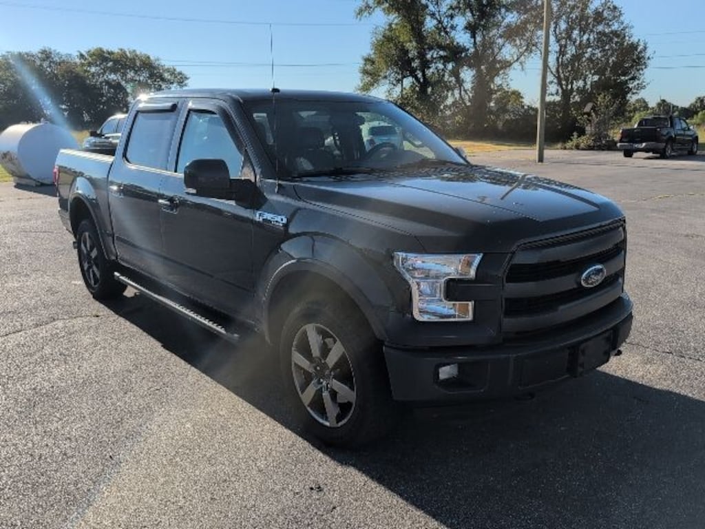 Used 2016 Ford F-150 Lariat Truck