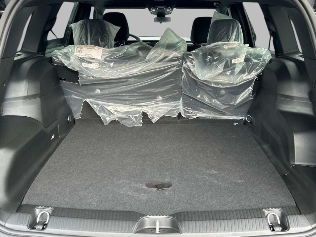 New 2026 Jeep Cherokee LAREDO 4X4 Sport Utility