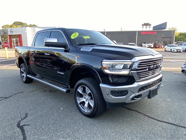 2019 Ram 1500 Laramie photo 3