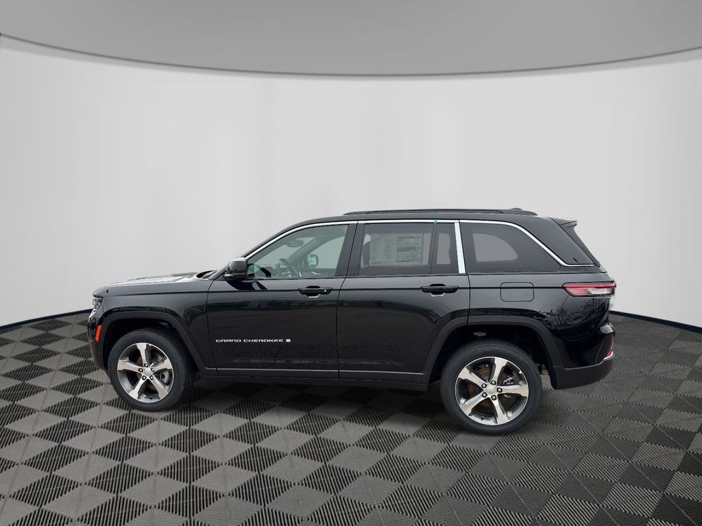New 2026 Jeep Grand Cherokee LIMITED 4X4 Sport Utility