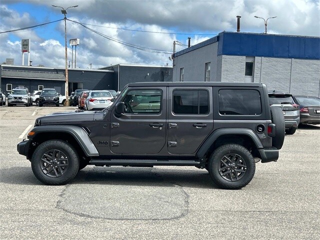 2025 Jeep Wrangler Sport S photo 2