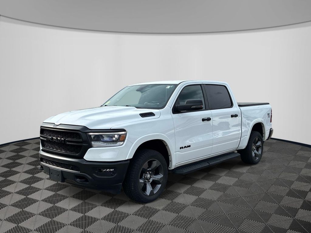2023 RAM 1500 Big Horn/Lone Star 4x4 Crew Cab 5'7's photo