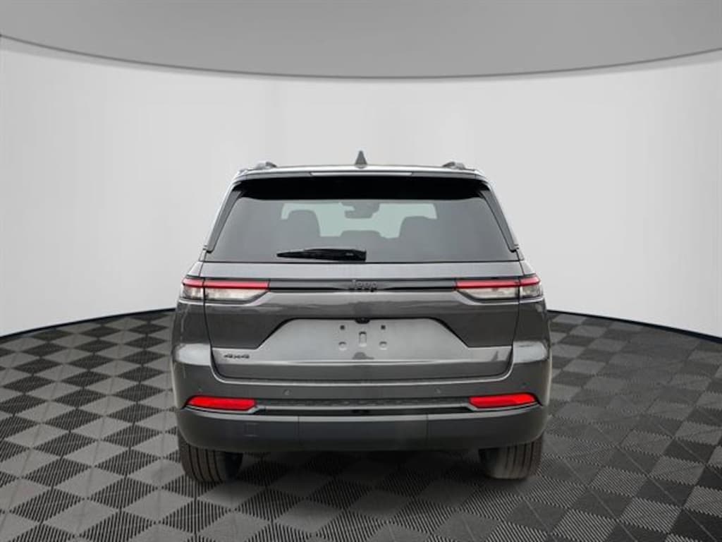 New 2025 Jeep Grand Cherokee LIMITED 4X4 Sport Utility