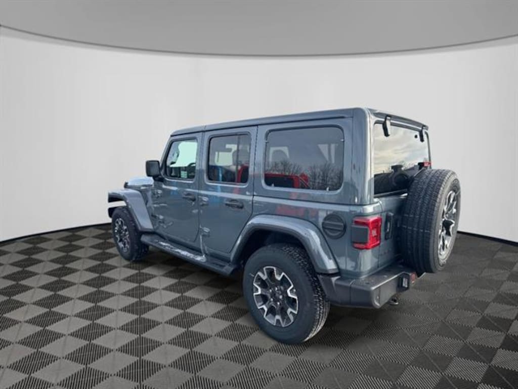 New 2026 Jeep Wrangler 4-DOOR SAHARA Sport Utility