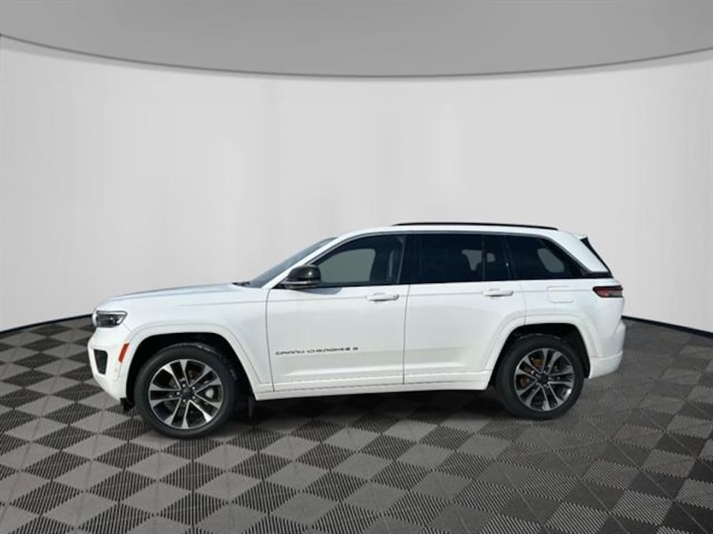 New 2025 Jeep Grand Cherokee OVERLAND 4X4 Sport Utility