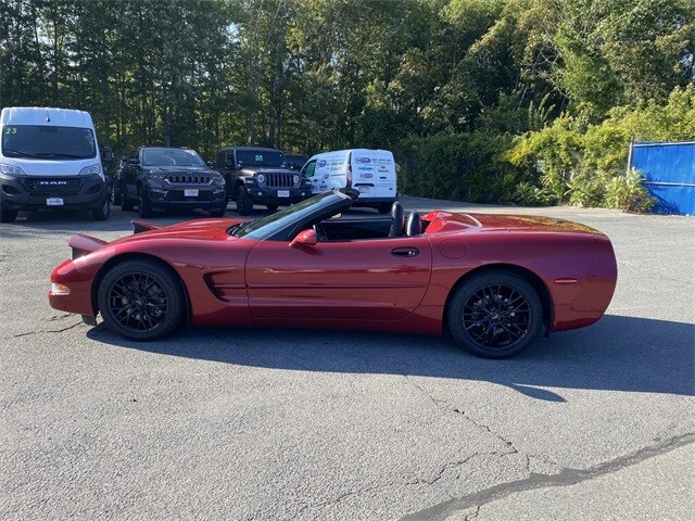 2004 Chevrolet Corvette Base photo 4