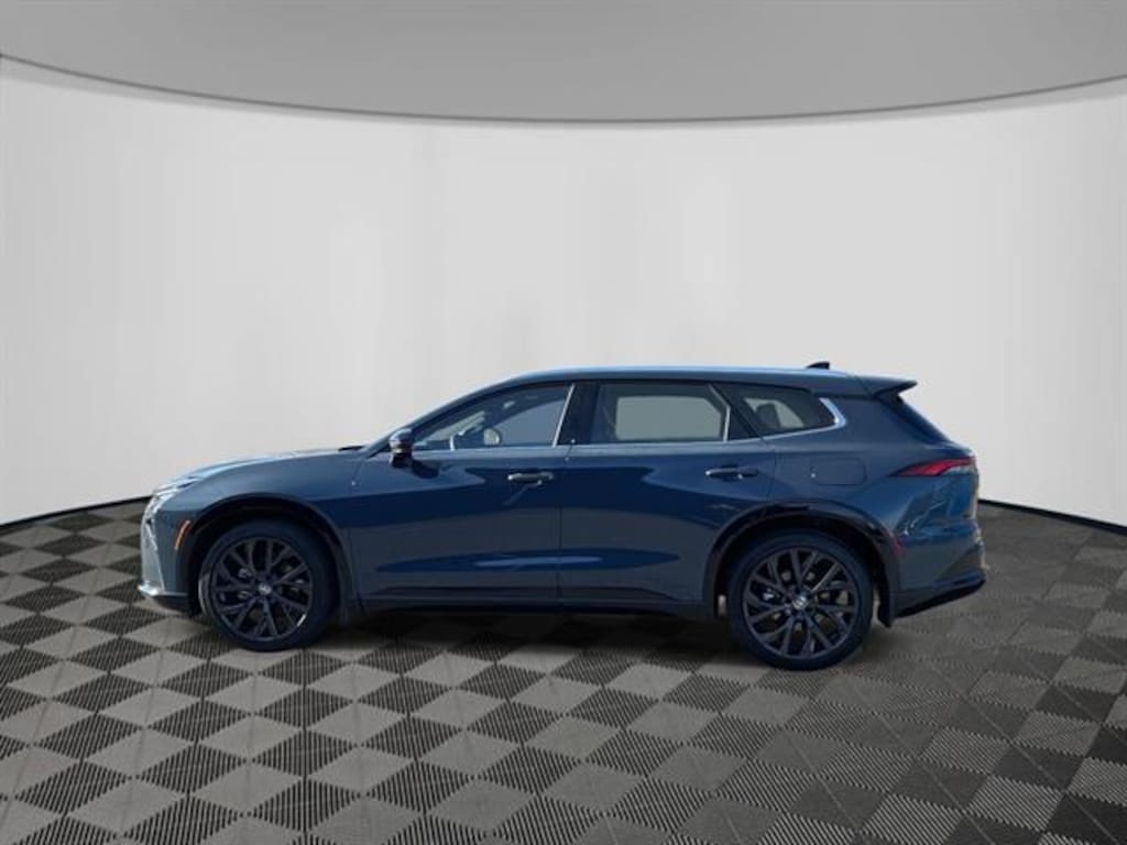 Used 2025 Toyota Crown Signia Limited SUV