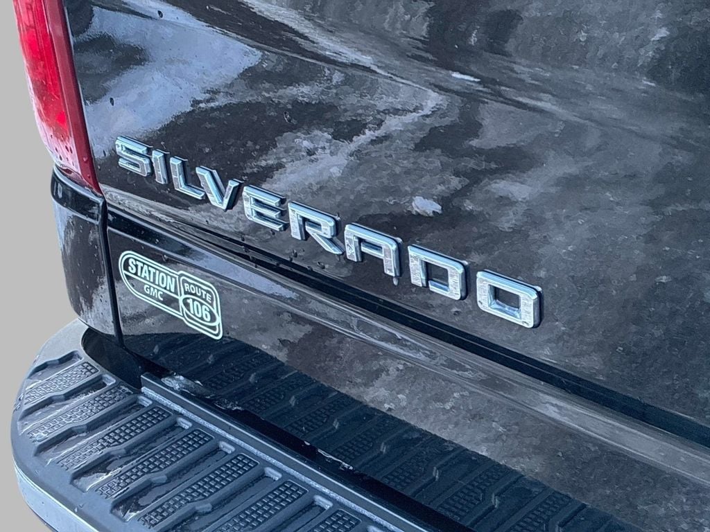 2023 Chevrolet Silverado 1500 LTZ - Photo 12