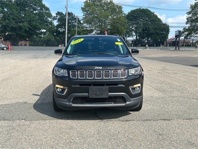 2017 Jeep Compass Limited photo 2
