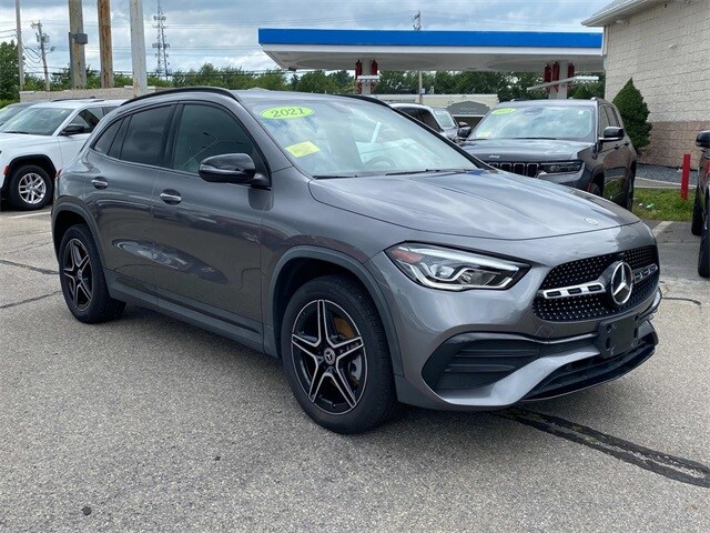 2021 Mercedes Benz GLA 250 4MATIC photo 3