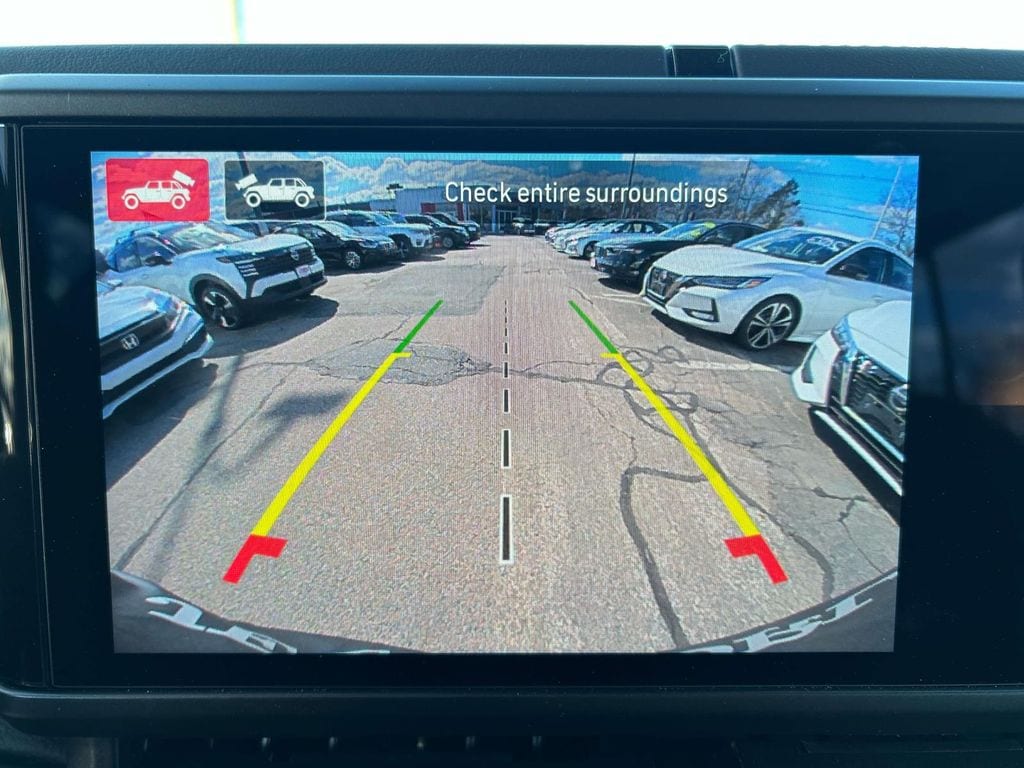 2026 Jeep Wrangler 4-Door Sahara - Photo 11