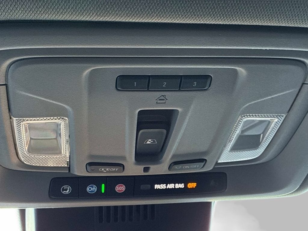 2023 Chevrolet Silverado 1500 LTZ - Photo 37
