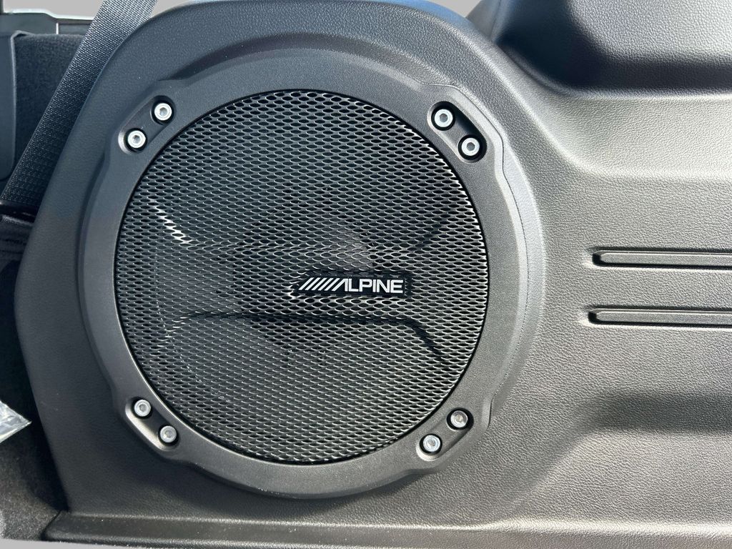 2026 Jeep Wrangler 4-Door Sahara - Photo 8