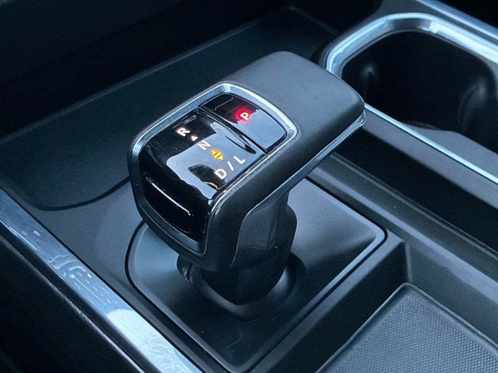 2023 Chevrolet Silverado 1500 LTZ - Photo 32
