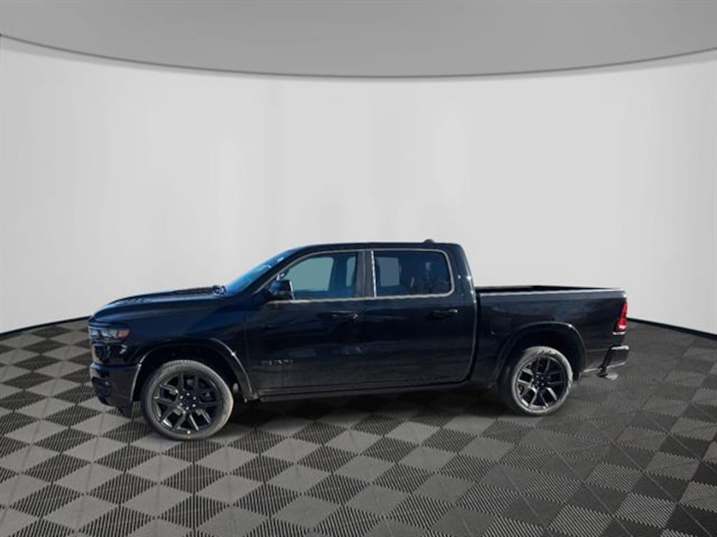 New 2026 Ram 1500 LARAMIE CREW CAB 4X4 5'7 BOX Pickup