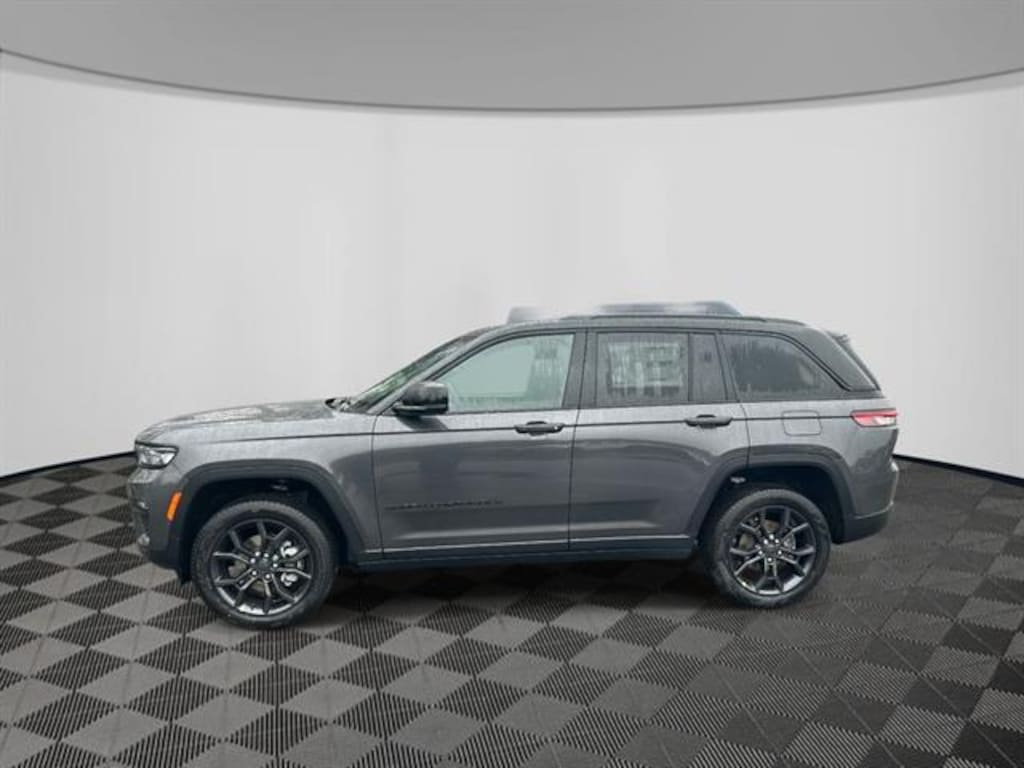New 2025 Jeep Grand Cherokee LIMITED 4X4 Sport Utility