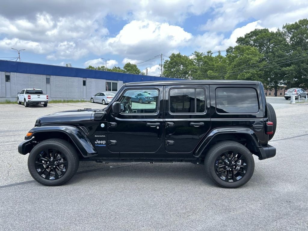 Used 2022 Jeep Wrangler Unlimited Sahara 4xe SUV