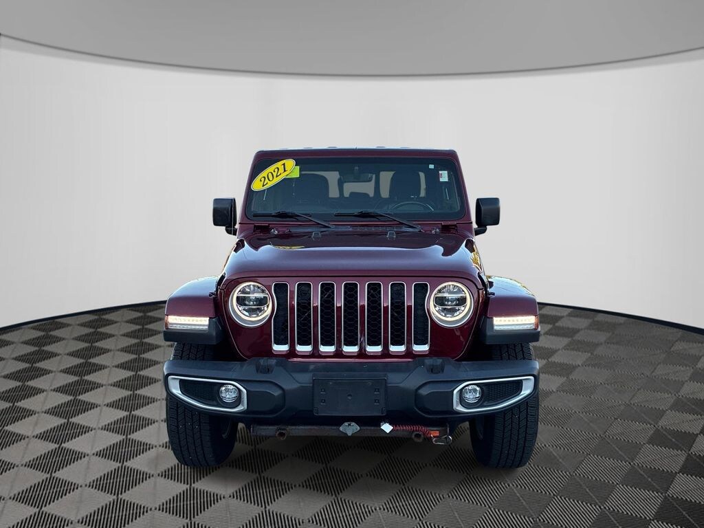 Used 2021 Jeep Gladiator Overland Truck
