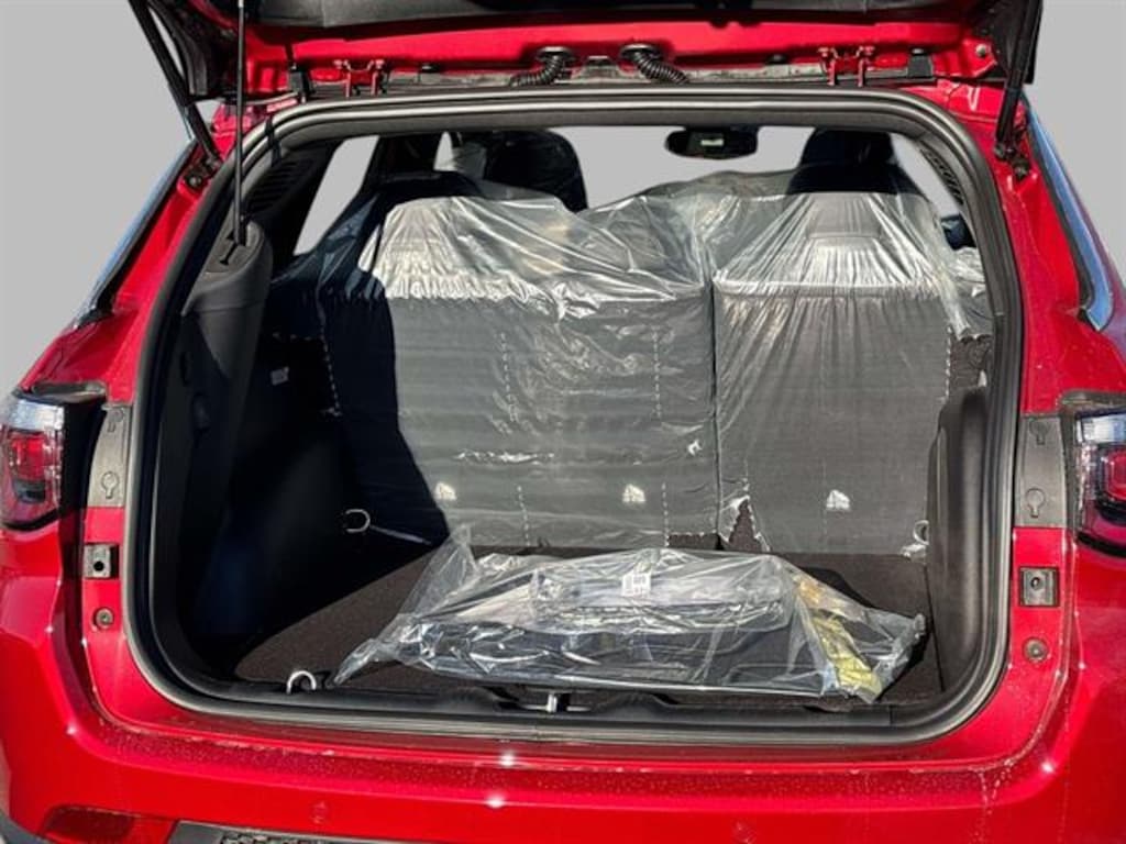 New 2026 Jeep Compass LIMITED 4X4 Sport Utility