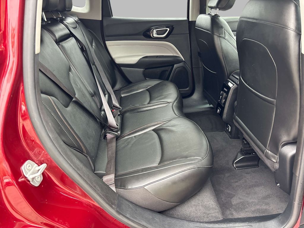 2022 Jeep Compass Limited - Photo 16