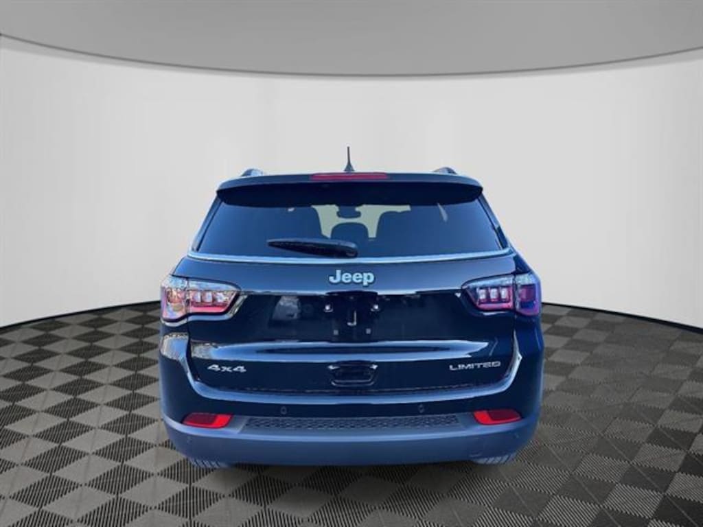 New 2026 Jeep Compass LIMITED 4X4 Sport Utility