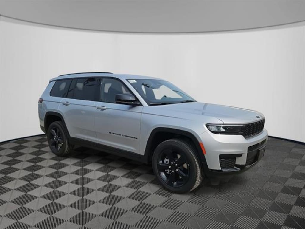 New 2025 Jeep Grand Cherokee L L ALTITUDE X 4X4 Sport Utility