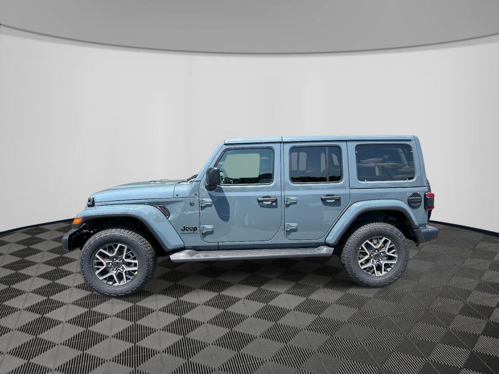 New 2026 Jeep Wrangler 4-DOOR SAHARA Sport Utility