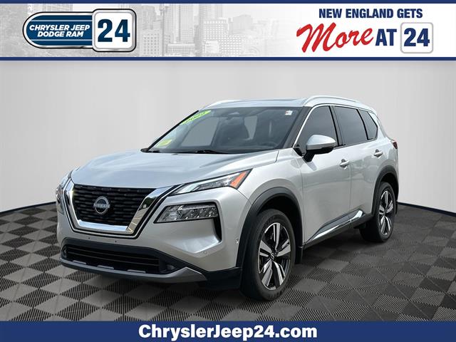 2022 Nissan Rogue SL's photo