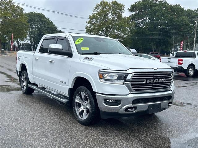 2022 Ram 1500 Laramie photo 3