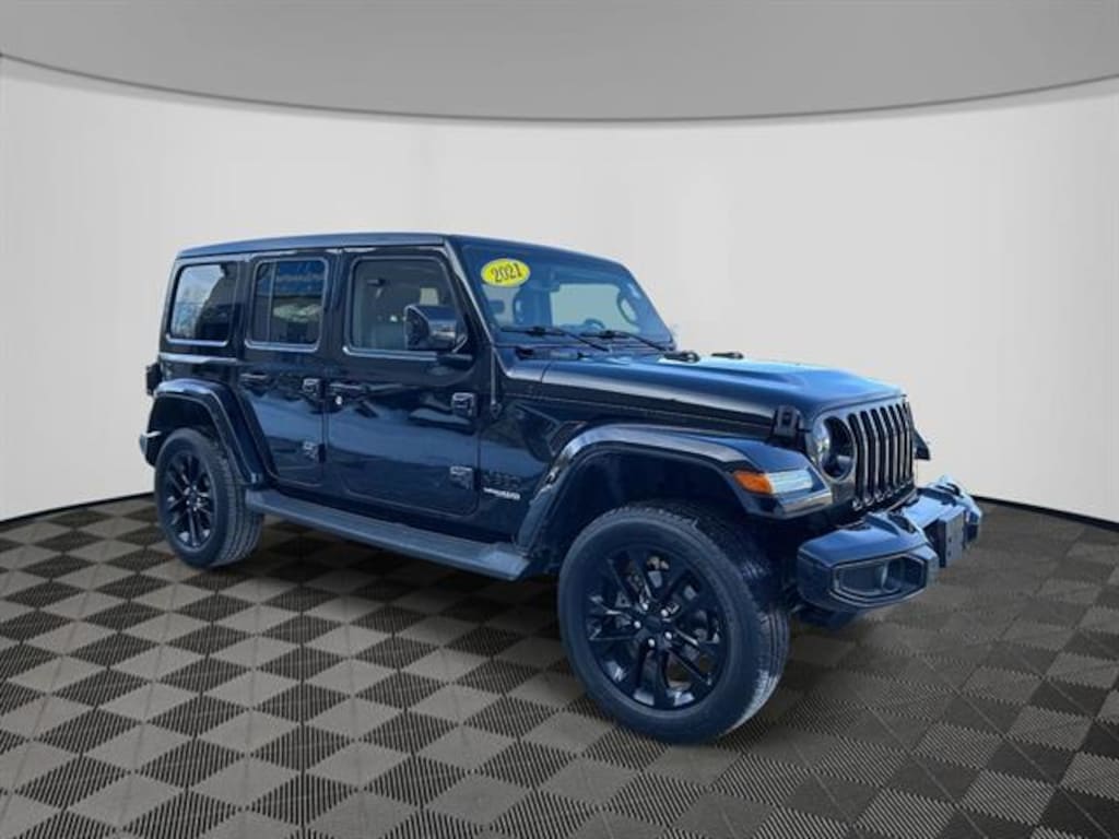 Used 2021 Jeep Wrangler Unlimited Sahara High Altitude SUV