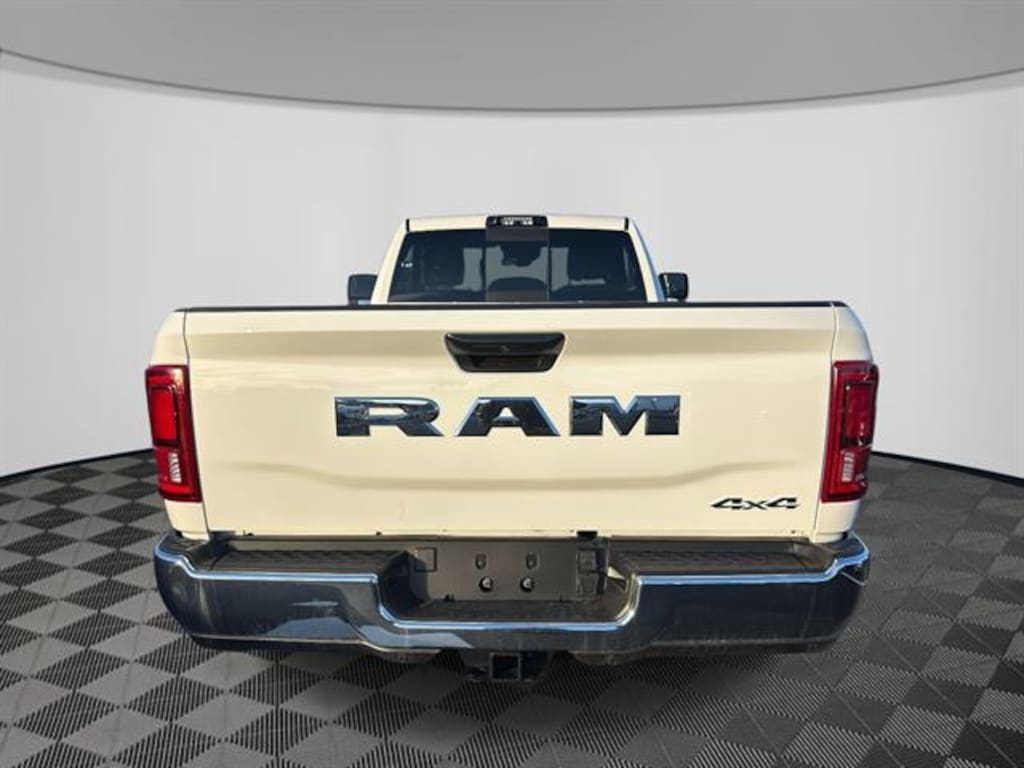 New 2026 Ram 3500 TRADESMAN REGULAR CAB 4X4 8' BOX Pickup