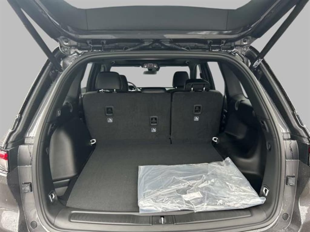 New 2025 Jeep Grand Cherokee LIMITED 4X4 Sport Utility