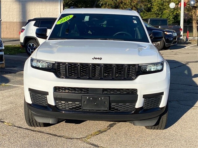 2023 Jeep Grand Cherokee Altitude photo 2