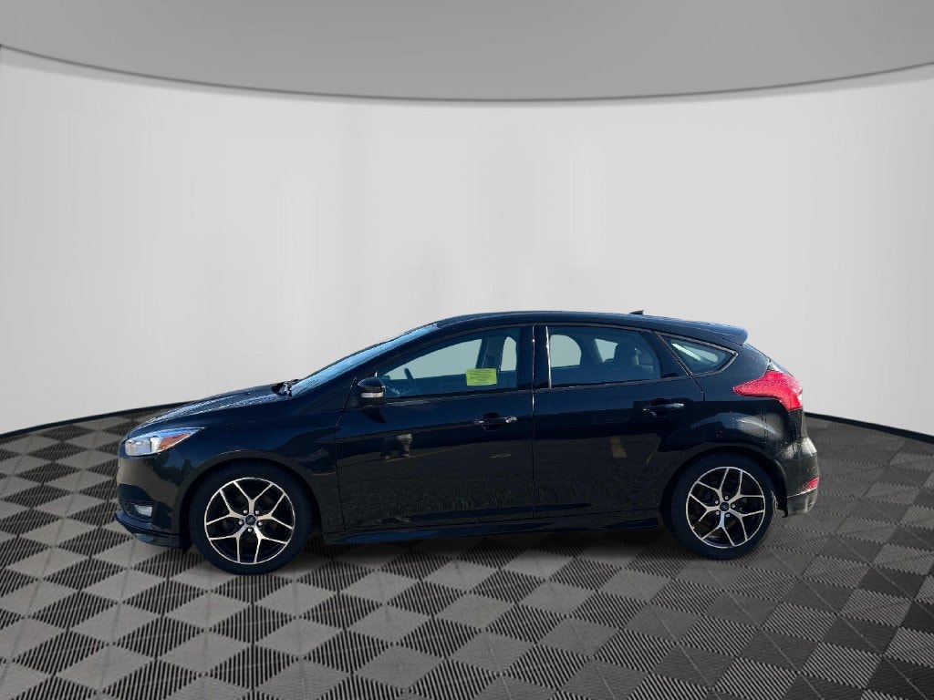 Used 2015 Ford Focus SE with VIN 1FADP3K25FL332865 for sale in Brockton, MA