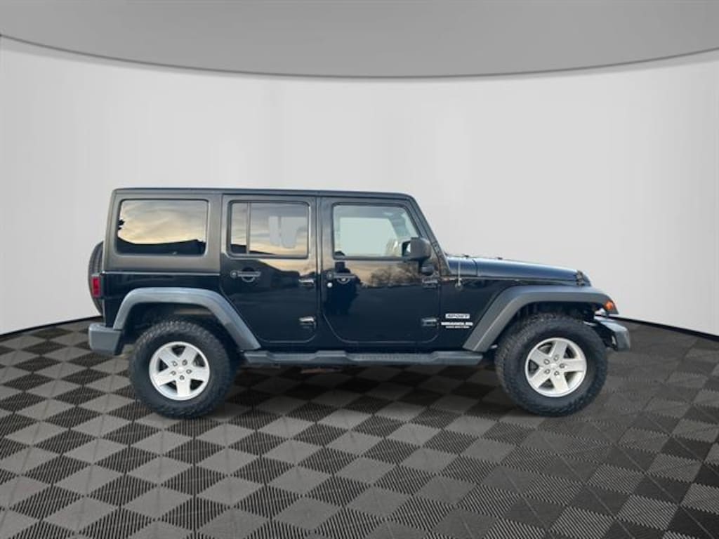Used 2012 Jeep Wrangler Unlimited Sport