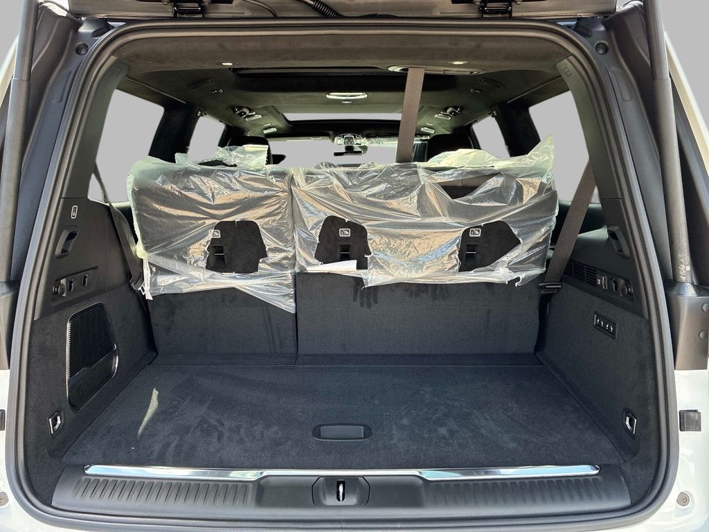 New 2026 Jeep Grand Wagoneer SUMMIT RESERVE 4X4 Sport Utility