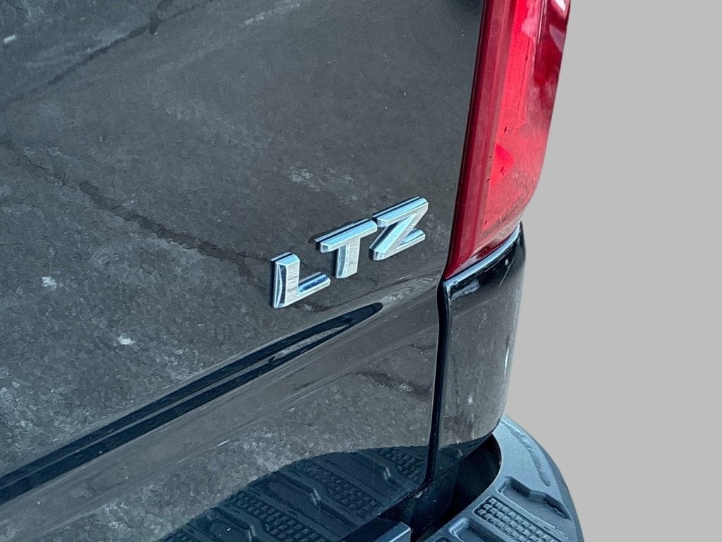 2023 Chevrolet Silverado 1500 LTZ - Photo 11