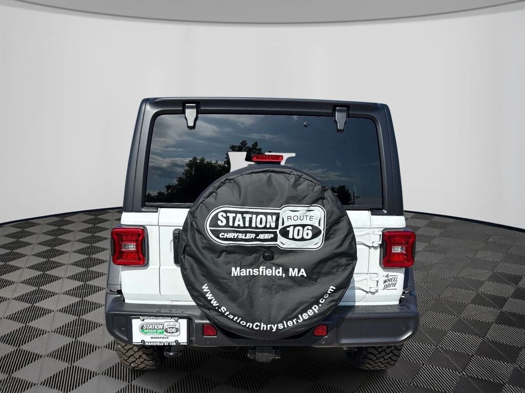 New 2026 Jeep Wrangler 4-DOOR WILLYS Sport Utility