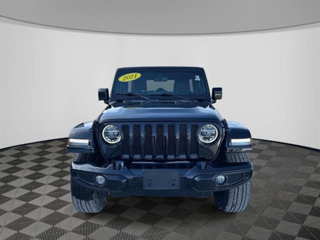 Used 2021 Jeep Wrangler Unlimited Sahara High Altitude SUV
