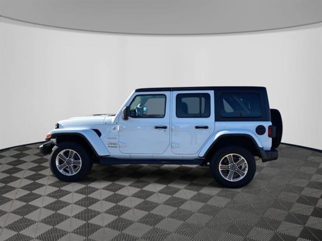 Used 2022 Jeep Wrangler Unlimited Sahara SUV