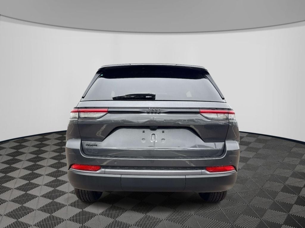 New 2026 Jeep Grand Cherokee LAREDO ALTITUDE 4X4 Sport Utility